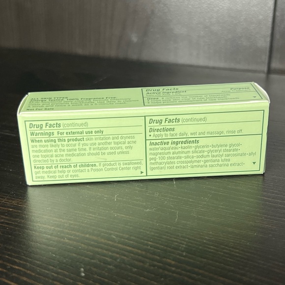 Clinique blackhead solutions 7 day deep pore, cleanse and scrub-Sample - Picture 3 of 8